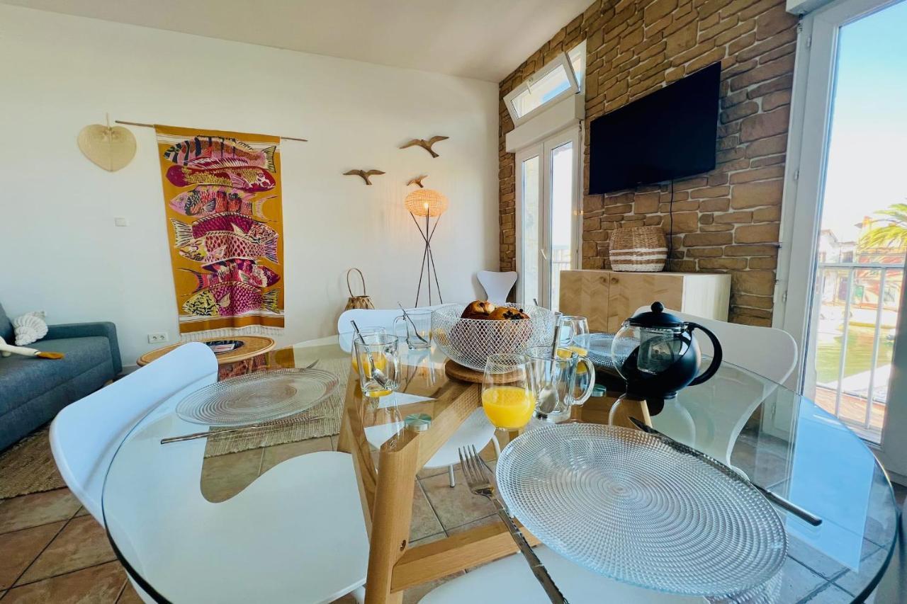 Terrasse Du Port -appartement 2 Avec Vue Sur Le Canal * Le Grau-du-Roi